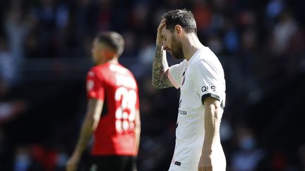 Trop déséquilibrés, Lionel Messi et le PSG ont sombré à Rennes dimanche (2-0). (YOAN VALAT / EPA)