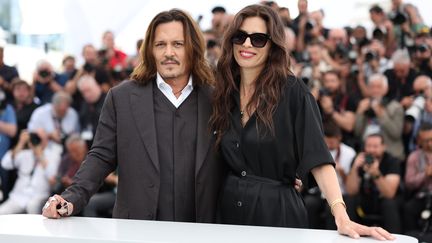 17 mai 2023. Cannes. Séance photos du film "Jeanne du Barry" réalisé et interprété par Maïwenn avec Johnny Depp dans le rôle de Louis XV, long métrage présenté hors compétition pour ce 76e festival du film de Cannes. (SEBASTIEN BOTELLA / MAXPPP)