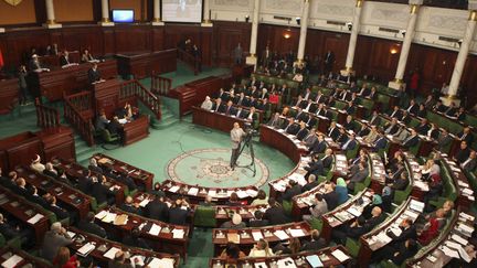 Le Premier ministre Habib Essid à l'Assemblée des représentants du peuple tunisien à Tunis, le 4 février 2015. (Zoubeir Souissi / Reuters)