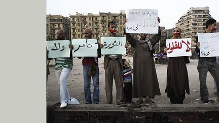 Des Egyptiens, qui soutiennent la révolution, manifestent sur place Tahrir au Caire, le 1er Juin 2012.
 
Photo de Marco Longari, photographe de l’Agence France-Presse, visible à la projection intitulée Les conflits dans le monde par l'AFP.
 
Le magazine américain Time a désigné Marco Longari, meilleur photographe d’agence 2012. (© Marco Longari / AFP)