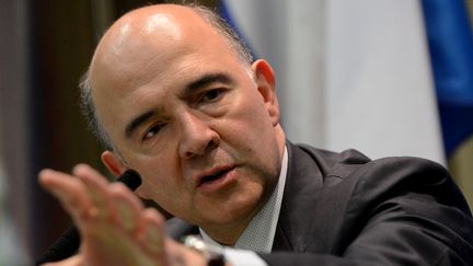 Le ministre de l'Economie, Pierre Moscovici, lors d'une conf&eacute;rence de presse, le 19 juillet 2013 &agrave; Moscou (Russie). (KIRILL KUDRYAVTSEV / AFP)