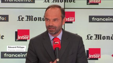 Capture d'écran de l'émission "Questions politiques" du 3 septembre 2017 avec Edouard Philippe. (FRANCEINFO)