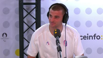 Vincent Milou dans le studio franceinfo au Club France le 1er aout 2024. (FRANCEINFO / RADIOFRANCE)