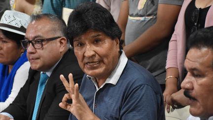 L'ancien président bolivien Evo Morales lors d'une conférence de presse à Cochabamba (Bolivie), le 4 octobre 2024. (FERNANDO CARTAGENA / AFP)