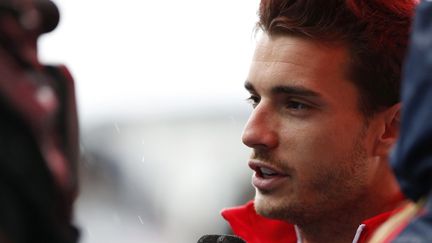 Le pilote de F1 Jules Bianchi, lors d'une conf&eacute;rence de presse avant le Grand Prix de Suzuka (Japon), le 2 octobre 2014. (YUYA SHINO / REUTERS)