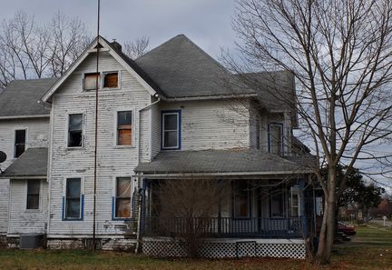 Une maison de Warren à l'abandon, le 13 janvier 2017. (MARIE-ADELAIDE SCIGACZ / FRANCEINFO)