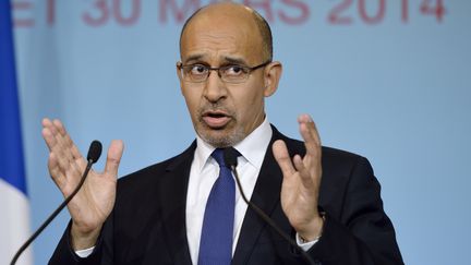 Harlem D&eacute;sir lors d'une conf&eacute;rence de presse &agrave; Paris, le 24 mars 2014, alors qu'il &eacute;tait encore &agrave; la t&ecirc;te du PS. (ERIC FEFERBERG / AFP)