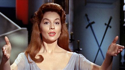 Barbara Shelley interprétant le rôle d'Helen dans le mythique&nbsp;"Dracula, prince des ténèbres"&nbsp;(1966) de Terence Fisher (HAMMER FILM PRODUCTIONS / SEVEN )