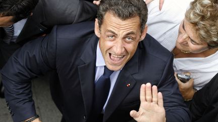 THE END (2012) Interrog&eacute; sur RMC et BFMTV, Nicolas Sarkozy d&eacute;clare &agrave; deux mois du second tour de la pr&eacute;sidentielle de 2012 : "Faites moi confiance ou je quitte la politique". (CHARLES PLATIAU / REUTERS)