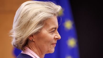 La présidente de la Commission européenne, Ursula von der Leyen, lors d'un meeting à Bruxelles (Belgique), le 24 juillet 2024. (OLIVIER MATTHYS / EPA / MAXPPP)