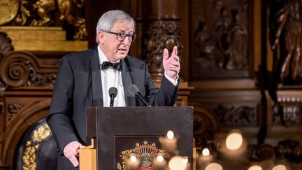 Le président de la Commission européenne, Jean-Claude Juncker, le 2 mars 2018, lors d'une réception à l'hôtel de ville de Hambourg (Allemagne). (AXEL HEIMKEN / DPA)