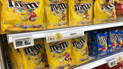 L'UFC-Que Choisir a décelé des nanoparticules dans 16 produits comme les M&amp;Ms Peanut. (MAXPPP)