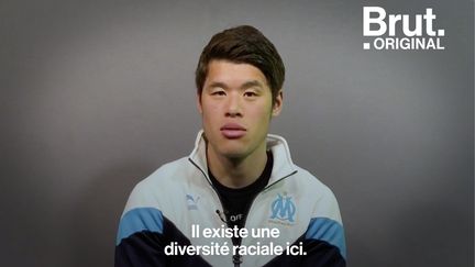 Brut a rencontré Hiroki Sakai qui joue à l'OM depuis 2016. La passion, la ponctualité, le racisme… Il évoque les différences entre le Japon et la France.