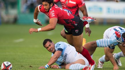 Manu Ahoteiloa, ici avec Bayonne (BERTRAND LANGLOIS / AFP)