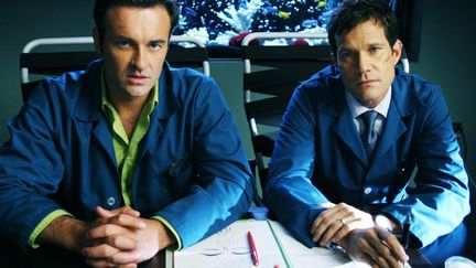 Julian McMahon et Dylan Walsh dans "Nip/Tuck". (WARNER BROS)