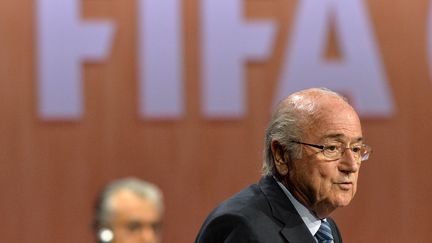 Joseph Blatter, lors de sa r&eacute;&eacute;lection &agrave; la t&ecirc;te de la Fifa, &agrave; Zurich (Suisse), le 29 mai 2015.&nbsp; (MELANIE DUCHENE / RIA NOVOSTI / AFP)