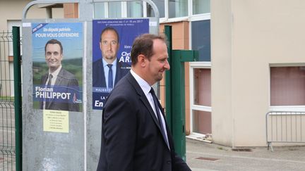 Le député La République en marche Christophe Arend, alors candidat, après avoir voté au second tour de l'élection législative, à Petite-Rosselle (Moselle), le 18 juin 2017. (MAXPPP)