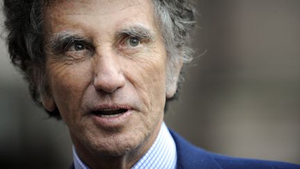 Jack Lang, alors en campagne l&eacute;gislative, le 12 janvier 2012 &agrave; Saint-Di&eacute; (Vosges). (JEAN-CHRISTOPHE VERHAEGEN / AFP)