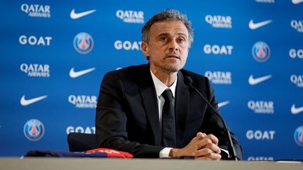 Luis Enrique lors de sa présentation comme nouvel entraîneur du PSG, le 5 juillet 2023. (GEOFFROY VAN DER HASSELT / AFP)