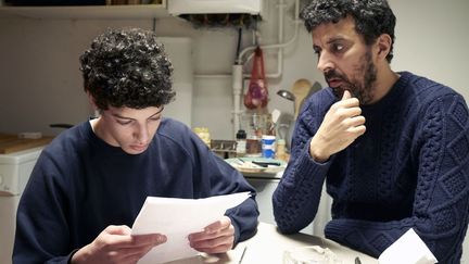 Abdel Bendaher et Samir Guesmi devant et derrière la caméra d'"Ibrahim" (2020). (FRANÇOISE BRILLOT)