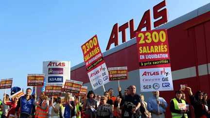 &nbsp; (Plus d''une centaine de salariés du groupe Rapp Mobilier européen (Fly, Atlas et Crozatier), visé par un redressement judiciaire depuis septembre. manifestent le 17 septembre 2014 © Maxppp)