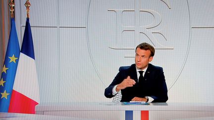 Crise sanitaire : les Français dubitatifs devant la gestion d'Emmanuel Macron