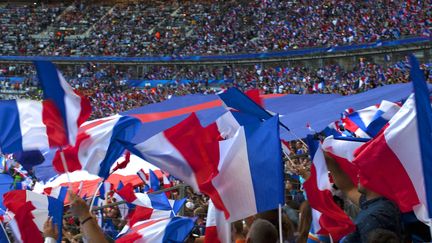 L'image des supporters dans la chanson... (PHOTO AND CO / THE IMAGE BANK RF / GETTY IMAGES)