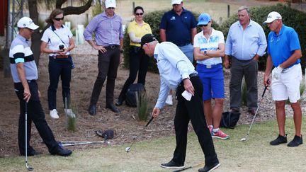 6 février 2019. Golfeurs et officiels se mettent d'accord sur les règles et les règlements avant&nbsp;le&nbsp;tournoi ISPS Handa Vic Open 2019 à Geelong en Australie.&nbsp; (GETTY IMAGES)