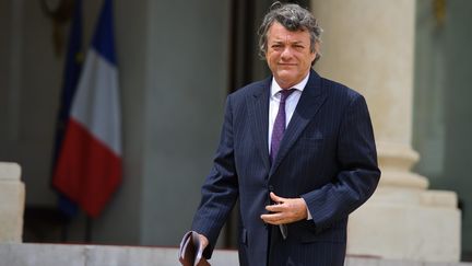 Jean Louis Borloo, pr&eacute;sident du Parti radical, au palais de l'Elys&eacute;e pour une r&eacute;union avec le pr&eacute;sident de la R&eacute;publique, le 11 juin 2012 &agrave; Paris. (CHRISTOPHE PETIT TESSON / MAXPPP)