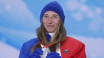 La Française Chloé Trespeuch s'est classée deuxième, mercredi, de la finale du snowboard cross. (ODD ANDERSEN / AFP)