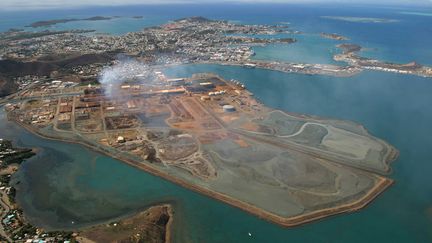  (A Nouméa, le site minier de la SLN, Société Le Nickel © Julien CHAUVET/MAXPPP)