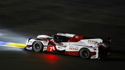 La Toyota N.7 de nuit aux 24 Heures du Mans (FLORENT GOODEN / DPPI MEDIA)