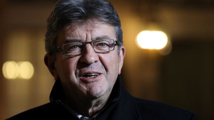 Jean-Luc Mélenchon, devant l'Elysée, à Paris, le 27 novembre 2017. (LUDOVIC MARIN / AFP)