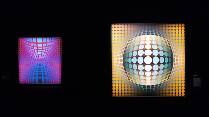 Jusqu'au 6 mai 2019, le Centre Pompidou consacre une grande rétrospective à Victor Vasarely. (ANNE CHÉPEAU / FRANCE-INFO)