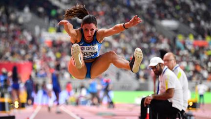 La suateuse en longueur italienne&nbsp;Tania Vincenzo, le 5 octobre 2019 à Doha (Qatar). (ANDREJ ISAKOVIC / AFP)