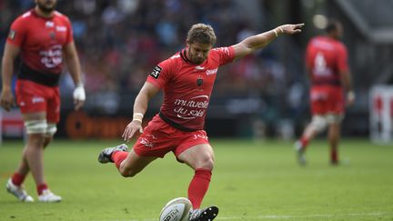 Le buteur gallois du RCT, Leigh Halfpenny (DAMIEN MEYER / AFP)