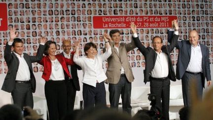 Les six candidats à la primaire socialiste, en clôture de l'université d'été du PS, fin août à La Rochelle. (AFP)