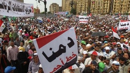 Manifestation place Tahrir au Caire, le 4 mai 2012, contre le pouvoir des militaires à quelques semaines des élections (AFP - KHALED DESOUKI)