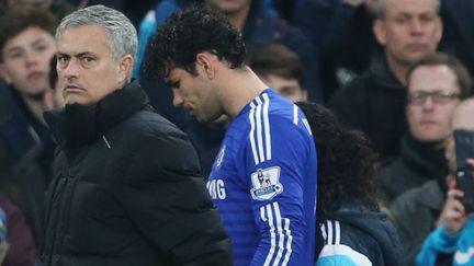 José Mourinho à côté de son joueur Diego Costa