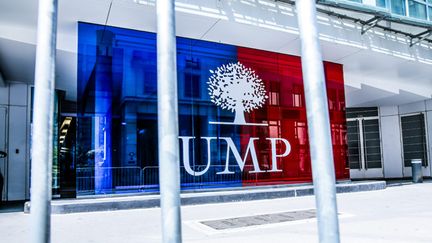 &nbsp; (Le siège de l'UMP, à Paris © MaxPPP)