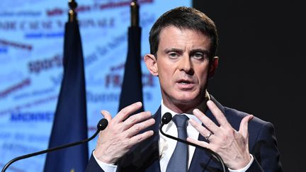 Manuel Valls rentre dans le rang