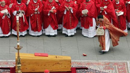 Les obsèques de Jean Paul II (8 avril 2005) (AFP / Patrick Hertzog)