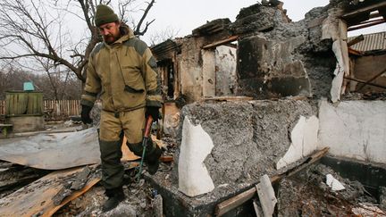 &nbsp; (Dans l'Est de l'Ukraine, comme ici à Donetsk, fief des séparatistes, au moins 12 soldats ukrainiens et plusieurs civils ont  été tués ces dernières 24 heures © REUTERS/Maxim Shemetov)