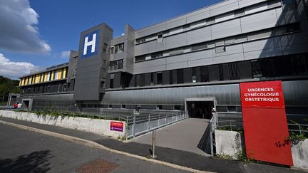 L'hôpital de Corbeil-Essonnes, le 26 août 2022.&nbsp; (EMMANUEL DUNAND / AFP)