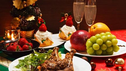 &nbsp; (Les banquets de réveillon mettent souvent l'organisme à rude épreuve ! © Fotolia)