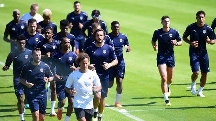 Les joueurs des Girondins de Bordeaux au centre d'entraînement du Haillan (Gironde), le 29 juin 2018. (NICOLAS TUCAT / AFP)