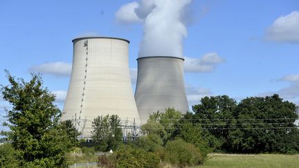 La centrale nucléaire de Belleville-sur-Loire (Cher), le 20 septembre 2013.&nbsp; (MAXPPP)