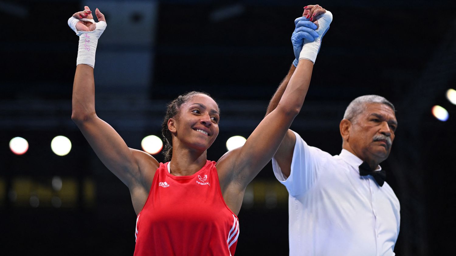 JO Paris2024 "C'est le rêve d'une vie", témoigne la boxeuse