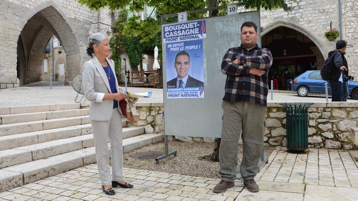 Sylvain, le sympathisant FN qui a alpagu&eacute; Jean-Louis Costes sur le march&eacute;, le 19 juin 2013 &agrave; Monflanquin (Lot-et-Garonne). (THOMAS BAIETTO / FRANCETV INFO)