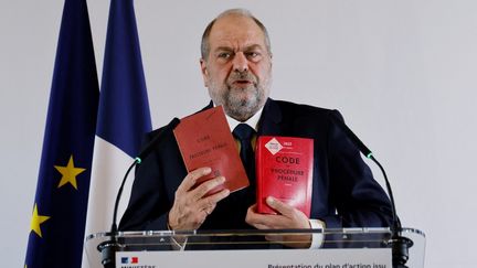 Le garde des Sceaux Eric Dupond-Moretti, lors de la présentation du "plan d'actions" issu des Etats généraux de la justice, le 5 janvier 2023. (LUDOVIC MARIN / AFP)